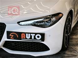 الفا روميو Giulia